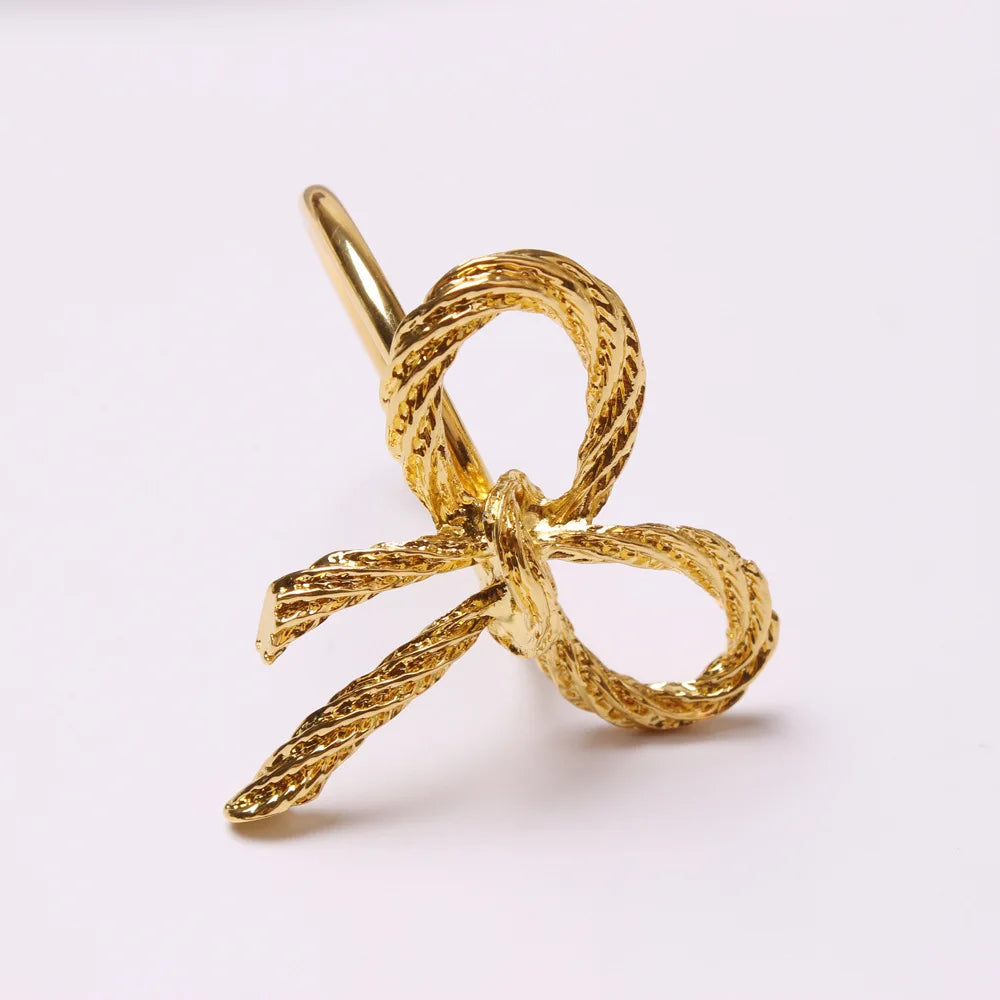 Anillo de Servilleta Dorado con Pajarita | Servilletero de Restaurante Occidental | Decoración Elegante para Bodas y Fiestas
