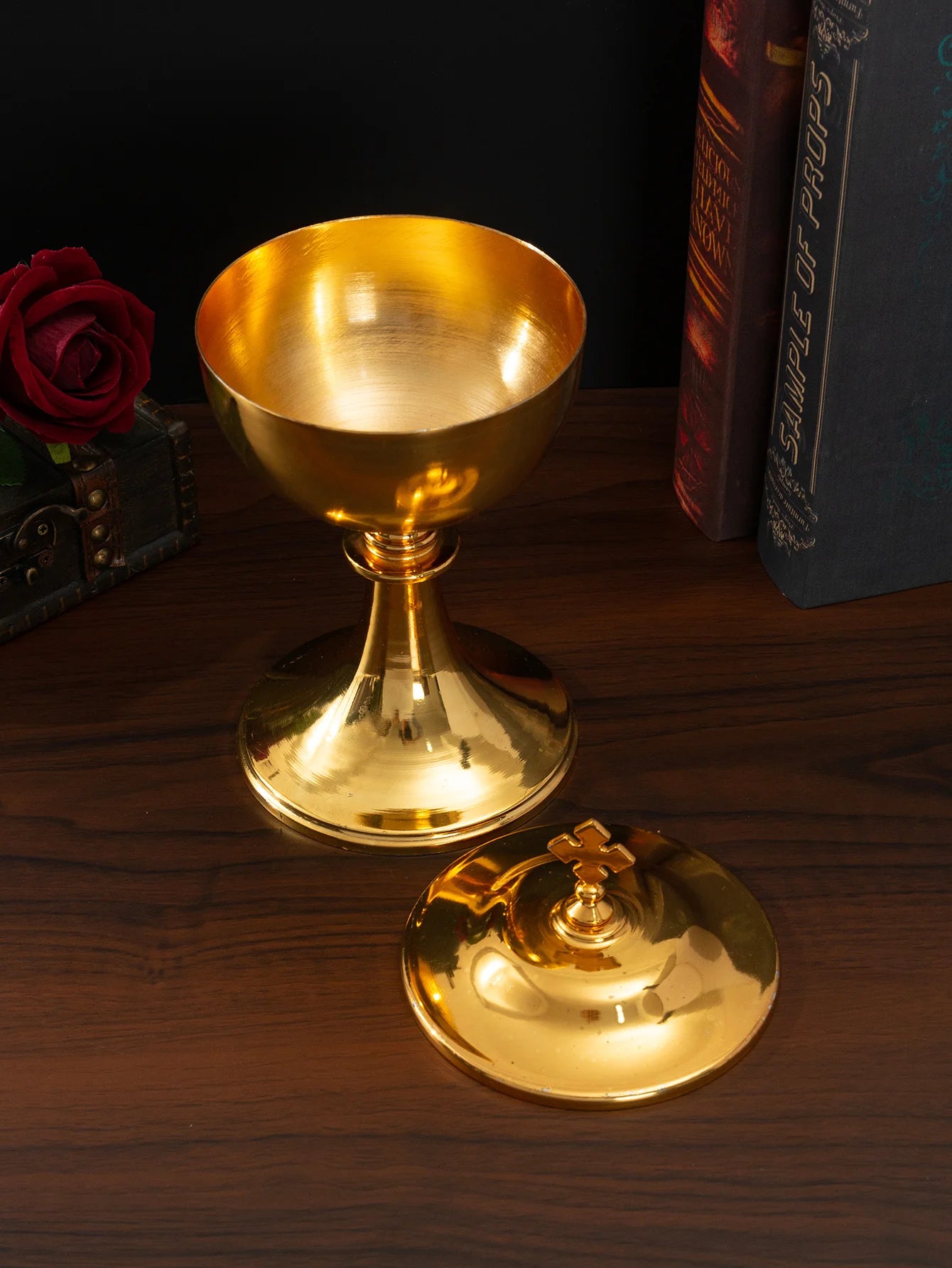 Caja del Santo Grial Chapada en Oro - Rosario y Suministros Litúrgicos, Taza de Comunión para Misa