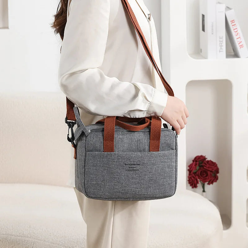 Bolsa de Almuerzo Térmica  OL, Bolsa de Mano Insulada y Resistente al Agua, con Correa para Hombro y Estilo Tote para Oficina