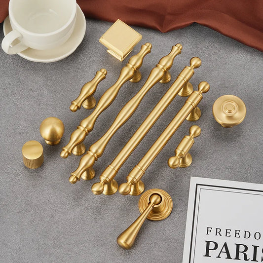 Manijas para Muebles de Latón Macizo Francés - Pomo y Manija de Puerta de Armario, Ideal para Cajones de Cocina Americana