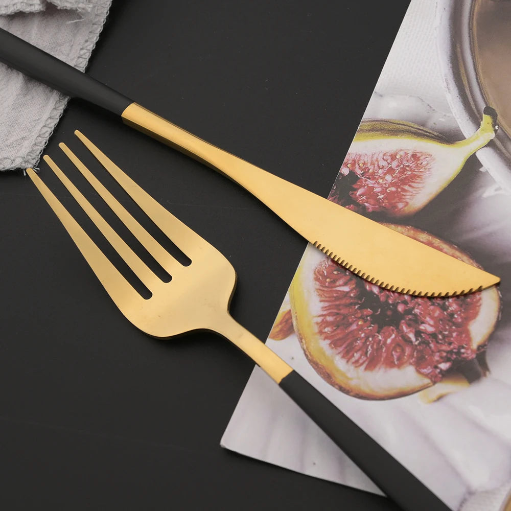 Set de Cubiertos de Acero Inoxidable 16 Piezas | Vajilla Negra de Lujo con Cuchillo, Tenedor, Cuchara y Tenedor para Fruta